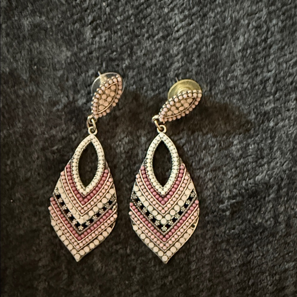 Dainty Pink and White Teardrop Beaded Dangle Earrings